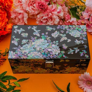 FEBRERO MONTAÑA Caja de Nácar con Bandeja - Hermosos regalos para mujeres Caja de madera HECHA A MANO Ideas de regalos para mamá Día de la Madre, Cumpleaños