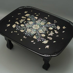 FEBRUARY MOUNTAIN Mother of Pearl Folding Table Handmade Bedroom Table Housewarming gift ideas Unique Design Made in Korea So ban Asian Art