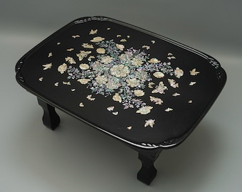 FEBRUARY MOUNTAIN Mother of Pearl Folding Table Handmade Bedroom Table Housewarming gift ideas Unique Design Made in Korea So ban Asian Art
