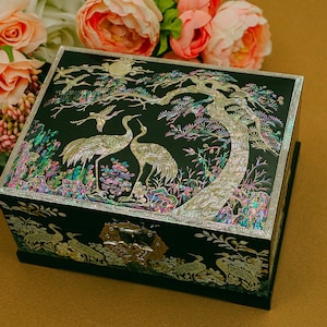 February Mountain Mother of Pearl Small Jewelry Box - Crane Design Korean  Art