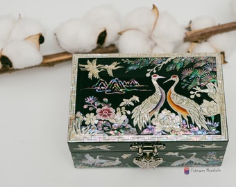 February Mountain Mother of Pearl Small Jewelry Box for women - Handmade Made in Korea - Unique Gift ideas for Mom,Girlfriend,Sister,Grandma