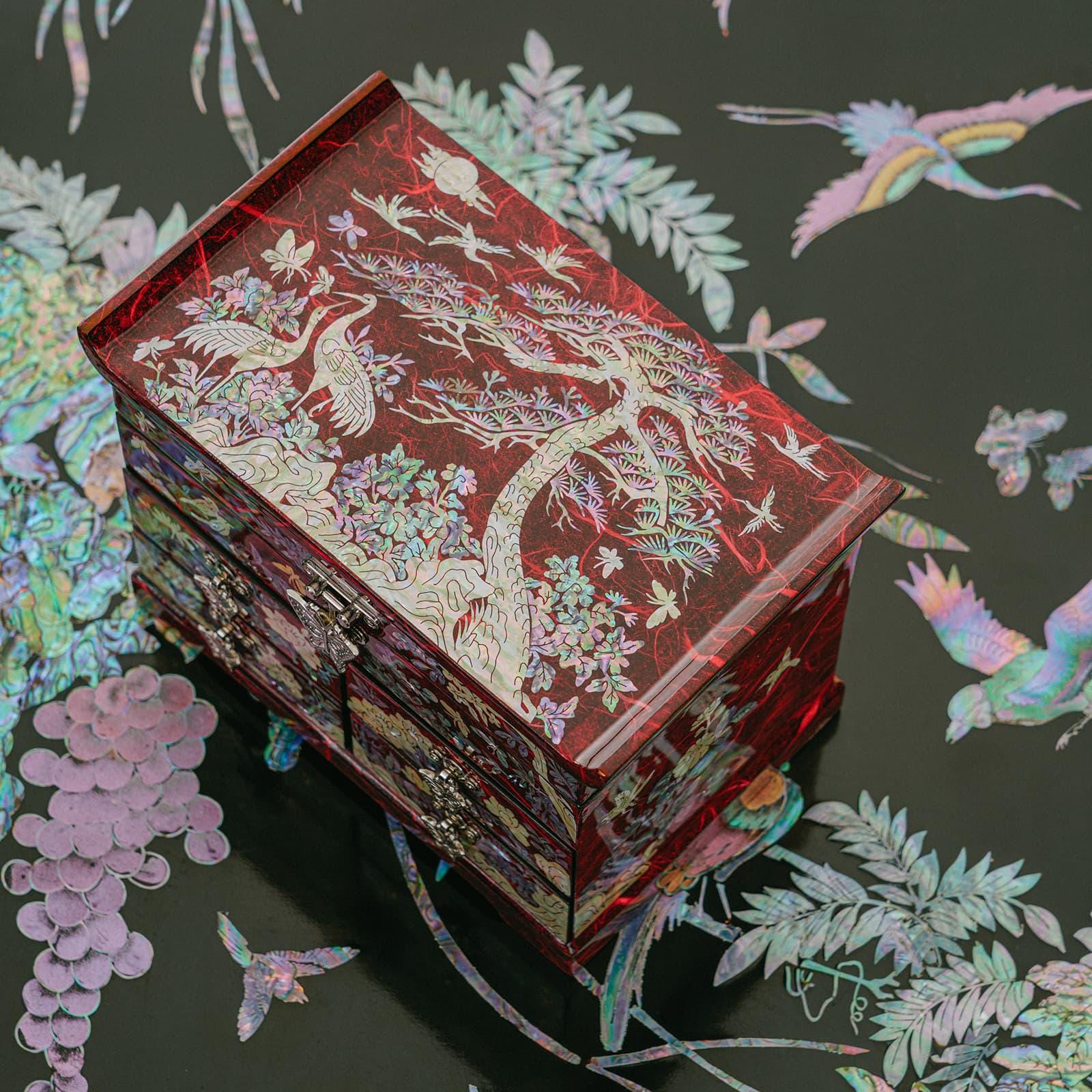 Petite Boîte à Bijoux De Voyage Traditionnelle En Forme De