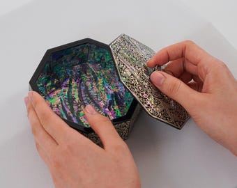 February Mountain Handcrafted Korean Mother of Pearl Trinket Box - Elegant Gift for Her, Traditional Octagonal Keepsake Box with Inlay