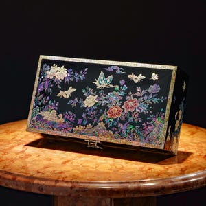 Februar Berg Perlmutt Große Holz Schmuck Organizer Box | Handgefertigte Abalone Muschel Pflaumenblüte Design | Lackiert