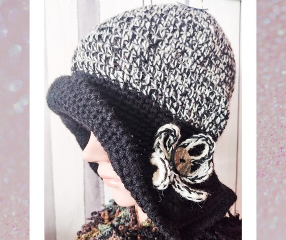 Vintage Black and Gray Women\'s Cloche Hat with Floral Detail Black & Gray Cloche Vintage Hats Flapper Hat Womens Hats DH  main image 3