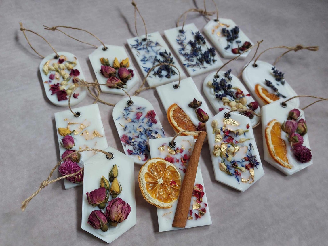 Luxury Gold Leaf Eco Soy Wax Air Freshener Hanging Wardrobe Organic ...