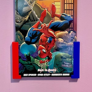 3D Printed Comic Book Wall Mount Display Shelf