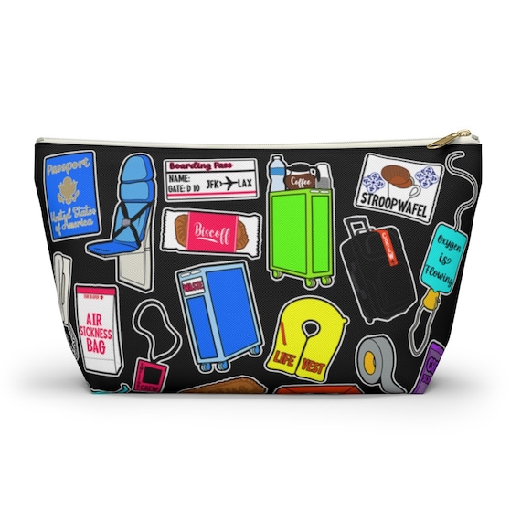 flight traveling makeup bag TSA Approved Toiletry but dont be afraid to shake up your travel organization routine. What Makeup Can I Bring