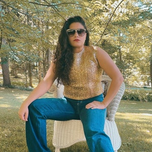 1960s M Sparkling Gold straight cut sleeveless top/ Crop Top/ Button-up Classic top/ Shiny Gold fabric top/  Size Medium top/ date night top
