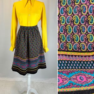 Size XS - 1970s Pink and Black Paisley Midi Wool Skirt/ Boho Skirt/ Winter Skirts/ Preppy Skirts