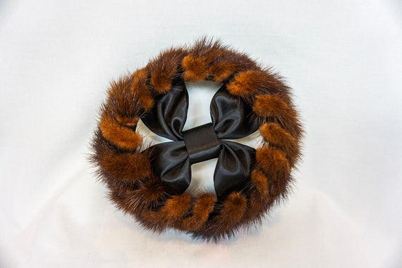 1950s/60s Fur Hat with Bow Design/ Winter Hats/ E… - image 2