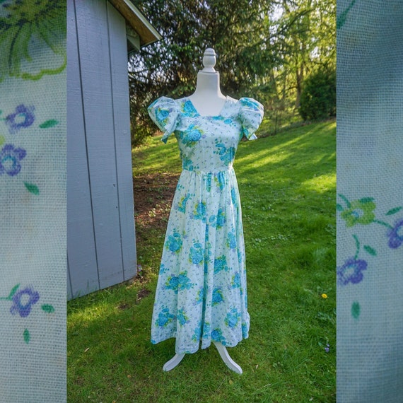 1970s Vintage Blue Rose Maxi Dress/ Short Sleeves… - image 1