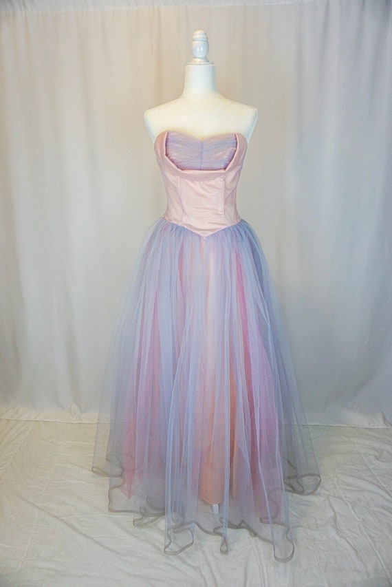 Size S - 1950s Vintage Pink and Purple Tulle Cupca