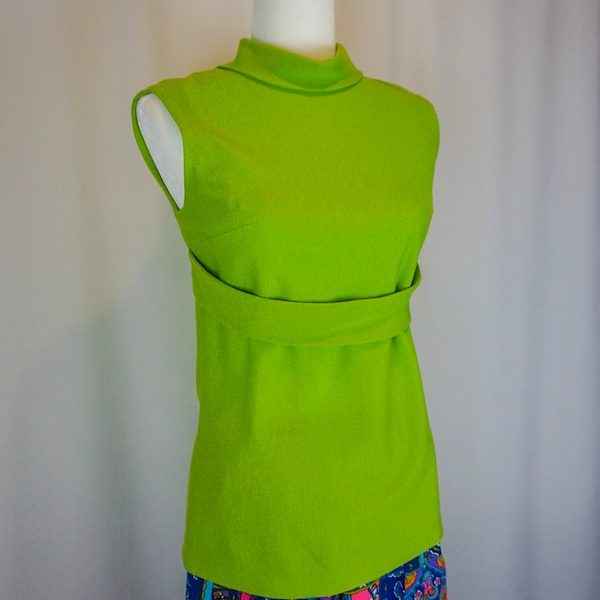 Size M/L - 1960s/70s Vintage Bright Green Sleeveless Tunic With Belted Design and Turtleneck/ Spring and Summer Vintage Shirt