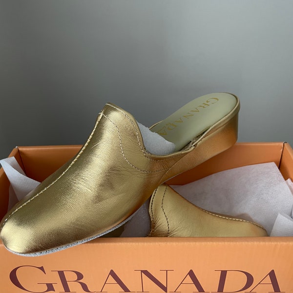 Size  6 - Comfortable Gold Slippers by Granada by Lamo/Never Used/ Bathroom Slippers/ Bridal Slippers
