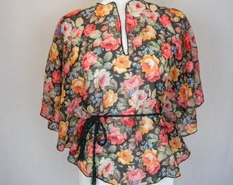 Size M - 1970s Vintage Floral and Flowly Spring Top With Rope Belt/ Vintage Spring and Summer Shirt/ Floral Print Vintage/ Boho Style Shirts