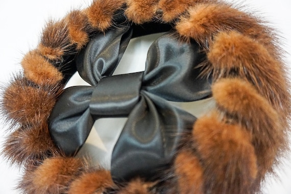 1950s/60s Fur Hat with Bow Design/ Winter Hats/ E… - image 6