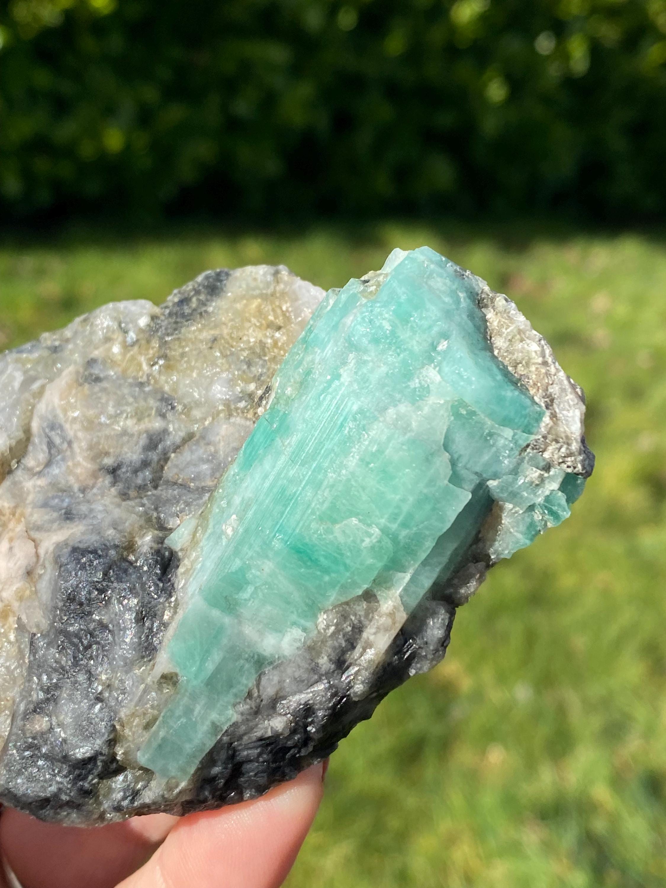 207.4g コロンビア産 XL 天然エメラルド結晶（母岩付き） - Etsy 日本