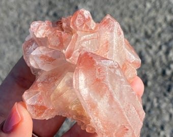 ピンクレムリアンクォーツクラスター スカーレットテンプルレムリアンクォーツ スカーレット テンプル ピンク レムリアン クォーツ クラスター