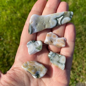 5pcs lot GENUINE 8th vein Marovato Ocean Jasper tumble stones in a gift box