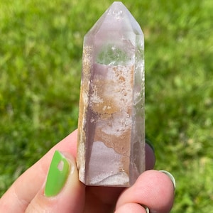 Beautiful rare pink Lithium Quartz point from Bahia,Brazil