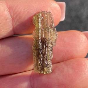 Beautiful High quality natural Stick Moldavite Tektite from Czech Republic UK