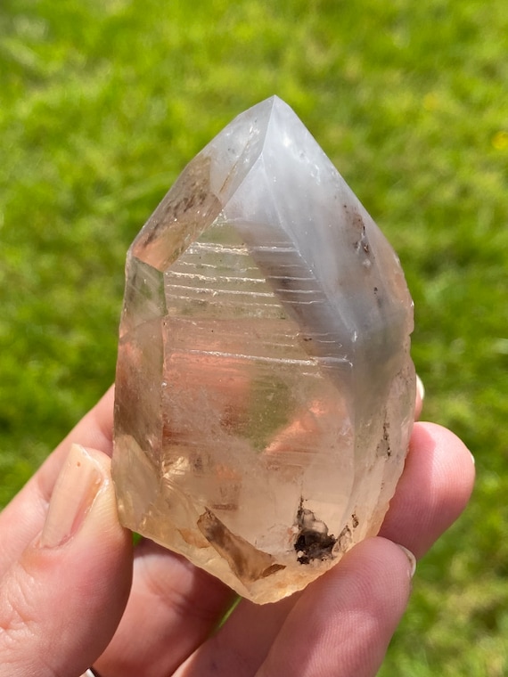 レムリアンシード・バイーア産非加熱レインボーシトリンポイント！虹