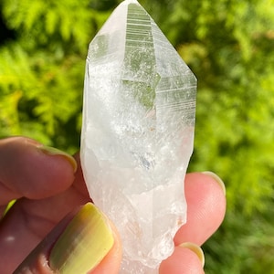 Colombian Lemurian Quartz Crystal Point: High Vibration Healing Stone