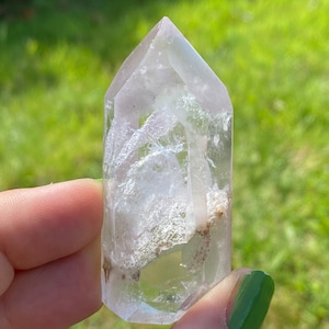 Rare Pink Lithium Quartz Point - Bahia, Brazil (49.5 grams)