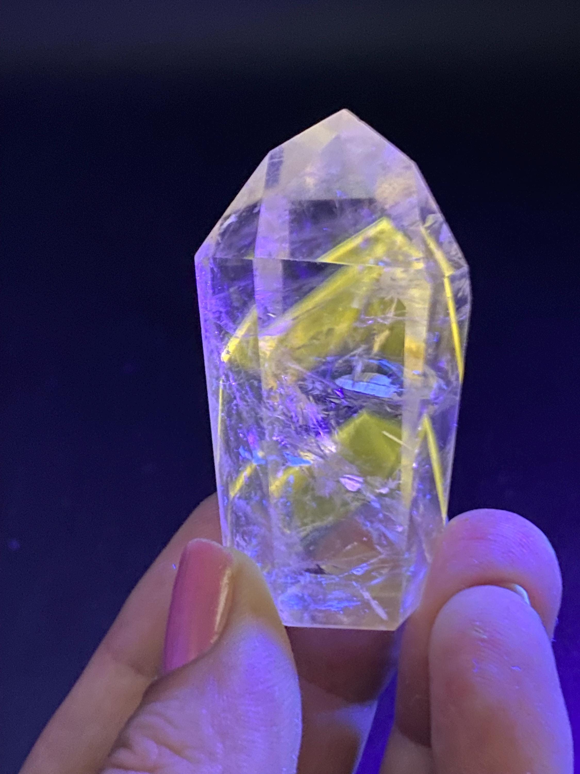 レア パウエライト ファントムアメジスト アメトリン UVで蛍光