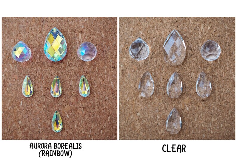 Puede incluir: Dos juegos de prismas de cristal, un juego es transparente y el otro es iridiscente. El juego iridiscente est&aacute; etiquetado como "Aurora Borealis (Rainbow)" y el juego transparente est&aacute; etiquetado como "CLEAR".