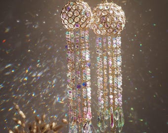 Atrapasol de cristal con forma de campana de viento en colores pastel y dije de luna - Soraya