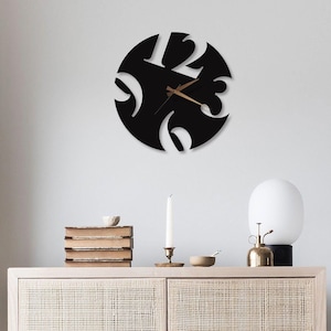 Round Metal Wall Clock, Modern Wall Clock, Abstract Wall Clock, Black Metal Wall Clock, Decoration Wall Clock, Aesthetic Room Decor