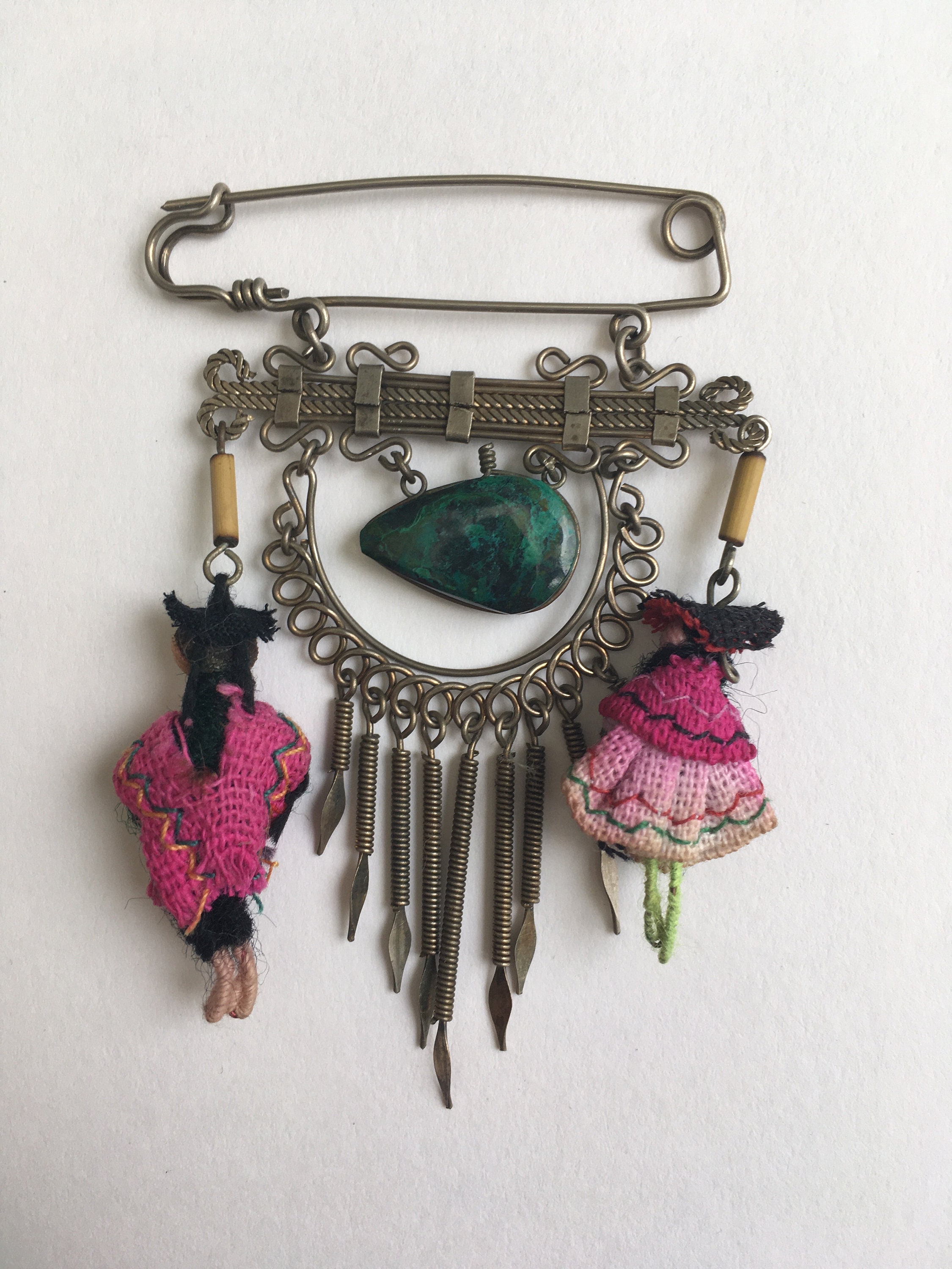 Belle Broche Ancienne Style Couple Asiatique – Pièce Unique Vintage