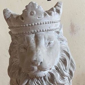 Molde de látex para realizar esta impresionante estatua de León Coronado 