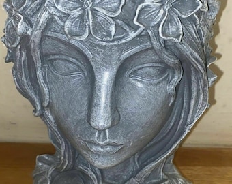 Latex mould for making this Lovely Lady Planter