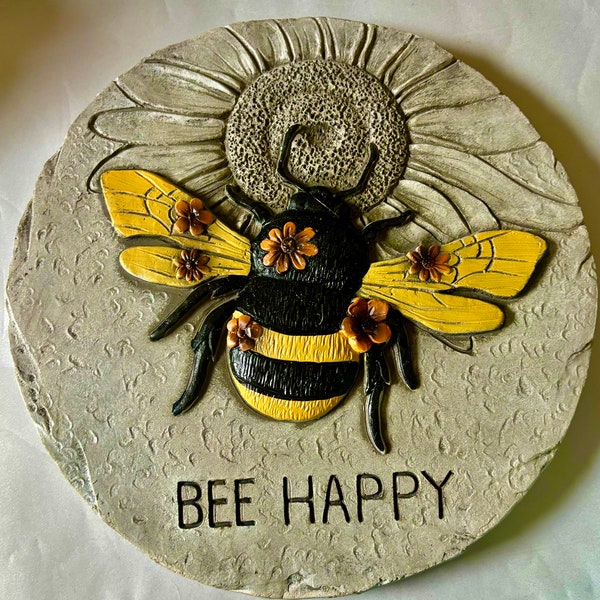 Latex mould for making this Lovely Bee Stepping stone