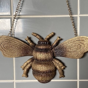 Latex mould for making this Lovely Bumblebee