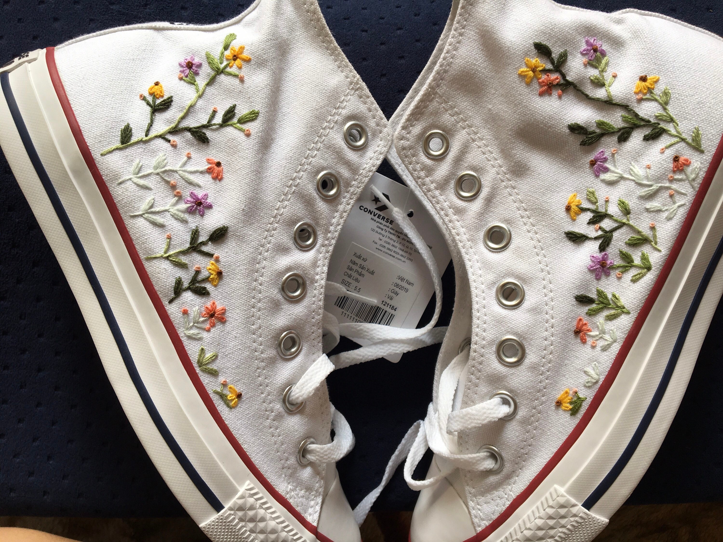 Converse Custom Floral Embroidery / Converse Custom Name / Etsy