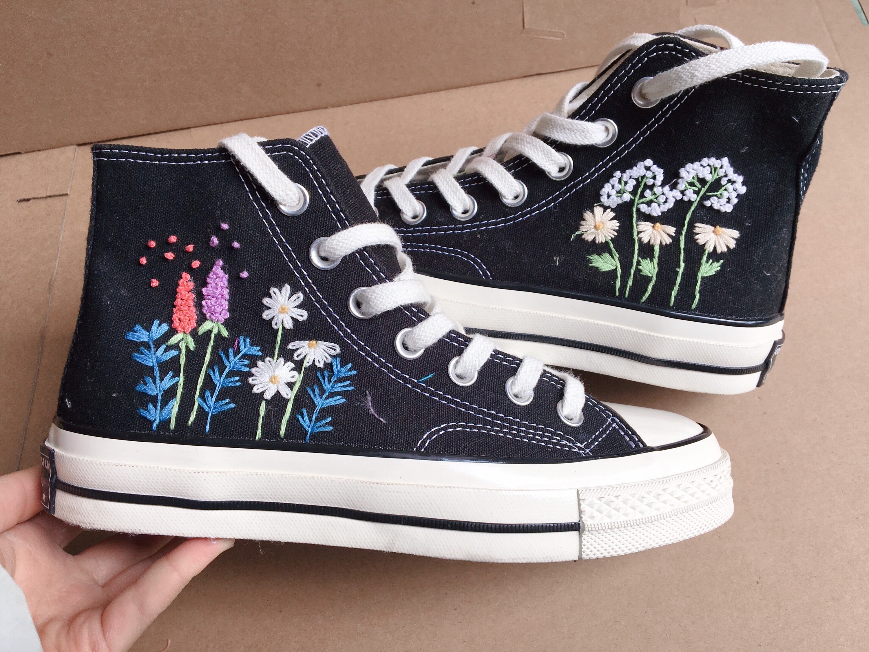Convese Platform Custom Floral Embroidery / Converse - Etsy