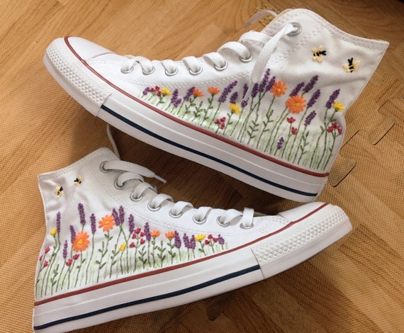embroidered converse low top