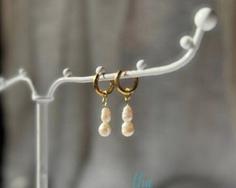 Pearl Drop Earrings – Freshwater Pearl Earrings – Pearl Hoop Earrings – Freshwater Pearl Jewellery – Gold Pearl Huggies