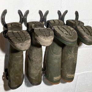 HORSESHOE BOOT RACK welly boot holder, wellington boot rack, wall boot rack, boot storage, boot rack image 5