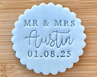 Wedding Couple Surname / Personalised Date / Fondant Embosser / Stamp / Cupcakes / Biscuits / Decorating / Cookie / Favours / Mr and Mrs /