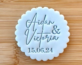 Bruiloft paar achternaam / gepersonaliseerde datum / Fondant Embosser / stempel / Cupcakes / koekjes / versieren / Cookie / gunsten / heer en mevrouw /