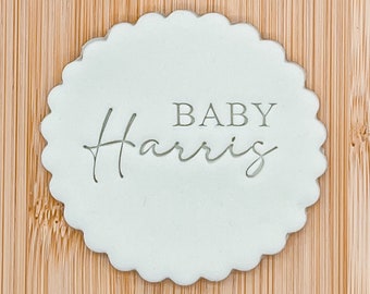 Baby achternaam / gepersonaliseerd / fondant embosser / stempel / cupcakes / koekjes / decoreren / cookie / stencil / babyshower / nieuwe baby