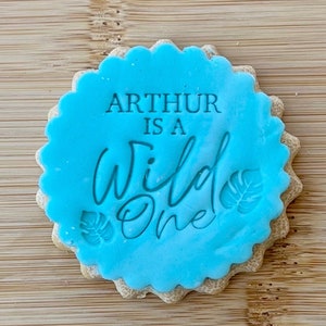 WILD ONE Nome personalizzato per bambini ed età - Timbro per biscotti Goffratore Primo compleanno Bomboniere Sacchetti per feste fai da te