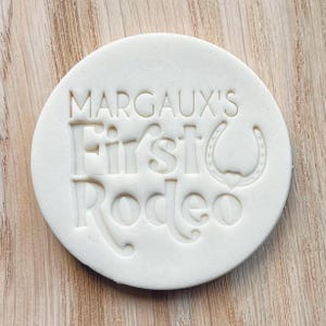 FIRST RODEO Nome e età personalizzati per bambini - Timbro per biscotti Goffratore Primo compleanno Bomboniere Sacchetti per feste fai da te