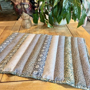 Weighted lap blanket