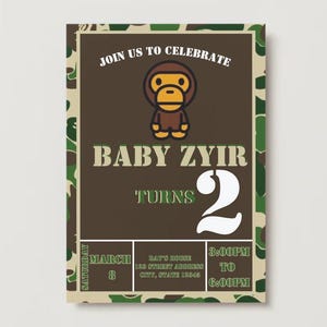 Puede incluir: Una invitación de cumpleaños con un fondo marrón y un borde de camuflaje. La invitación presenta un mono de dibujos animados y el texto "BABY ZYIR TURNS 2". El texto adicional incluye la fecha, la hora y el lugar de la fiesta.